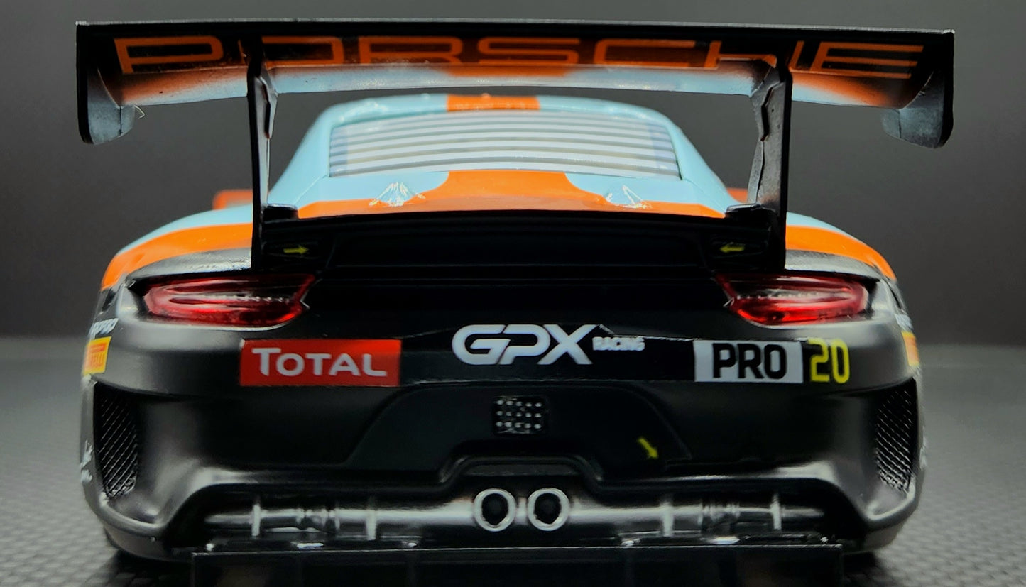 GL - 911 - GT3 - 004