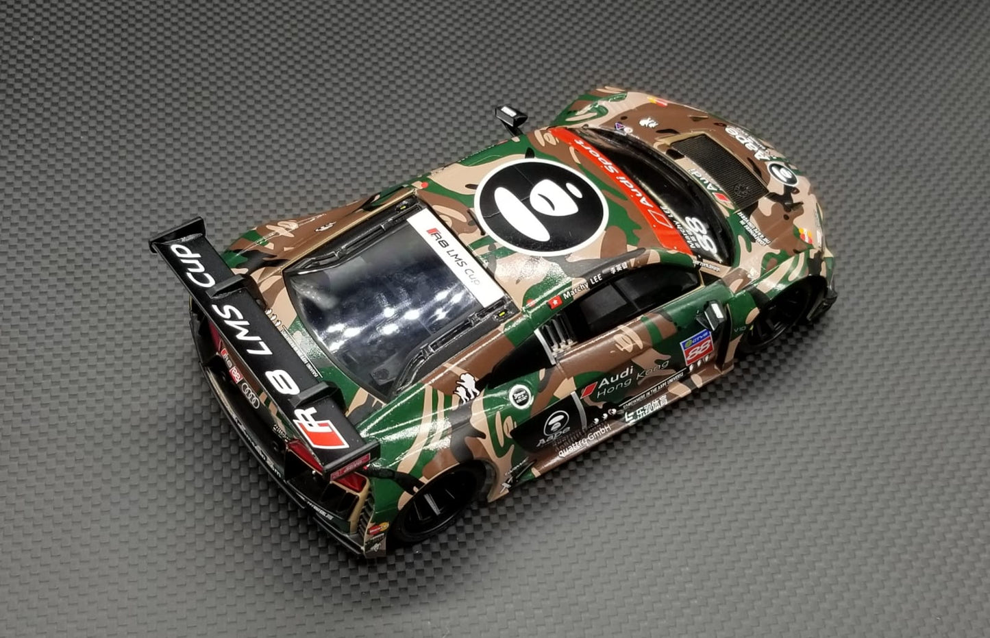 R8 LMS-008